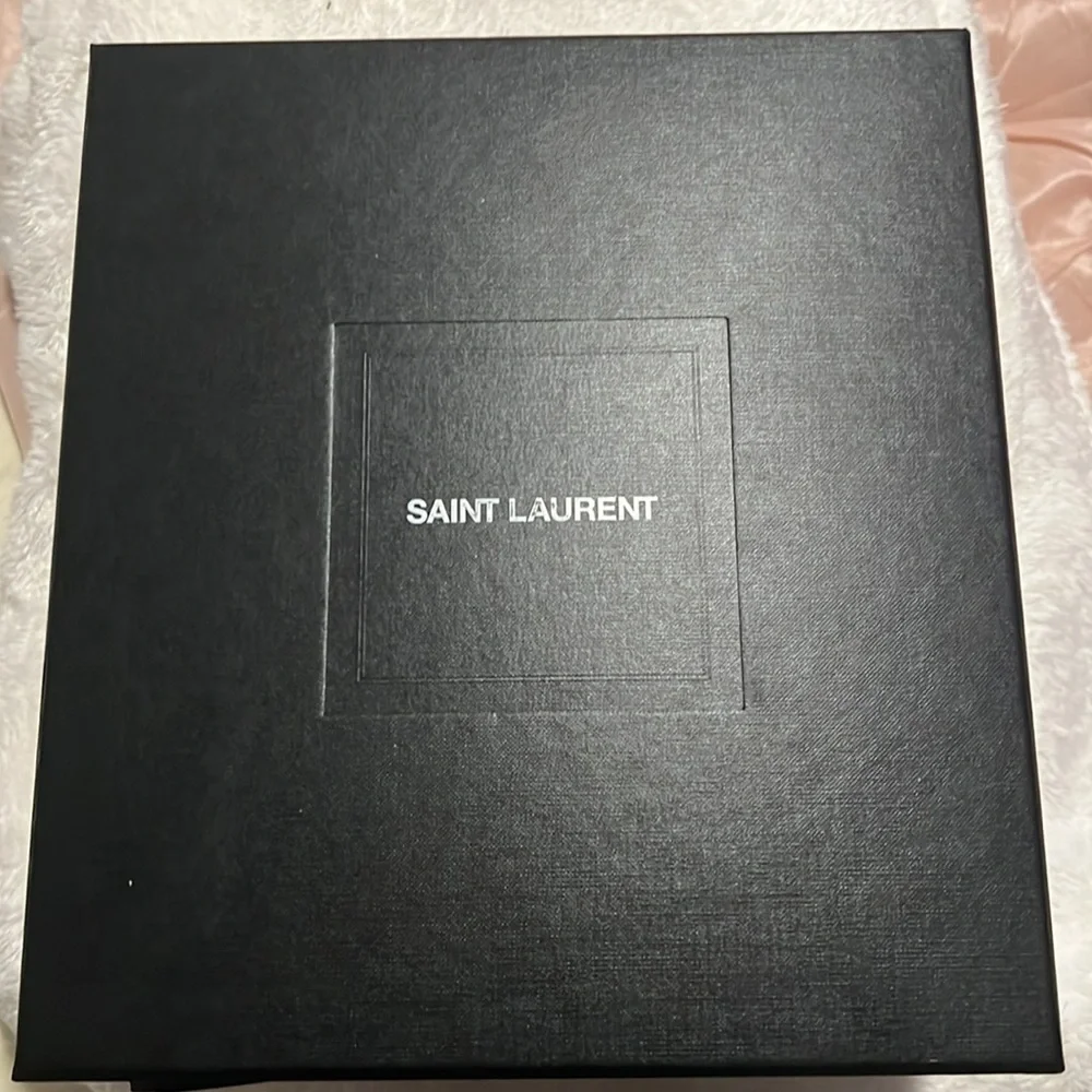 Yves Saint Laurent Heels - Picture 2 of 4
